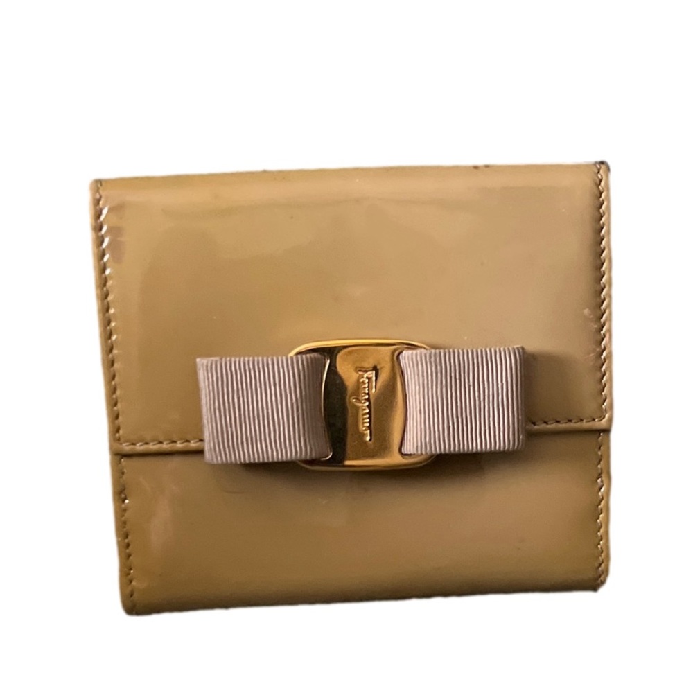 Salvatore Ferragamo Wallet - Picture 1 of 11
